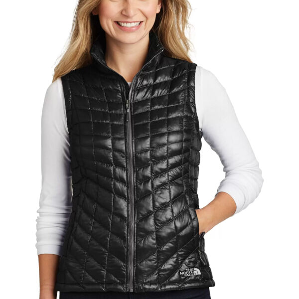 THE NORTH FACE® THERMOBALL™ TREKKER LADIES' VEST Thumbnail